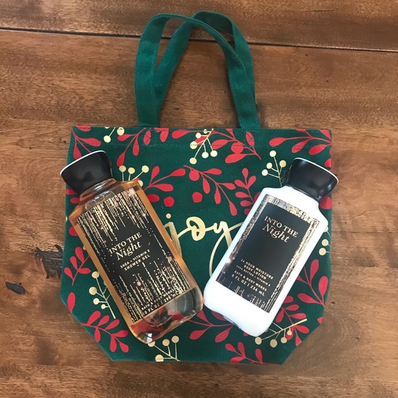 Bath & Body Works Accessories - Bath & Body Works Set of Shower Gel & Body Lotion